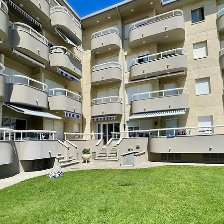 Apartment Manureva Viii, Bx A *