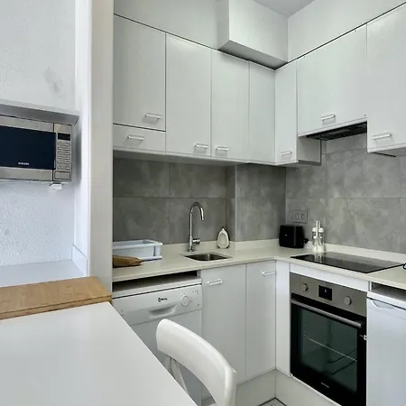 Apartment By Griells With Pool Access