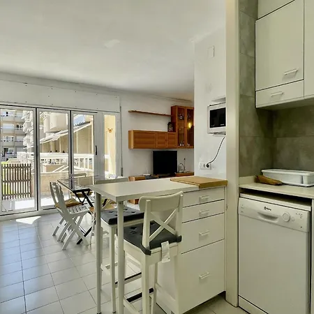 Apartment By Griells With Pool Access